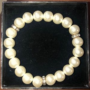 Pearl Bracelet